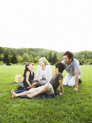 京都のビジネスホテルなら東横INN京都四条大宮：便利なアクセスと快適な宿泊体験